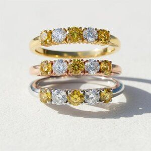 14Kt Gold 0.50 Ct 5 Stone Yellow Citrine & Lab Grown Diamond Ring